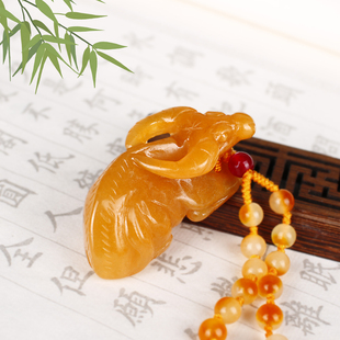 天然黄龙玉立体生肖牛玉石吊坠男女士款老黄牛玉坠玉佩挂件带证书