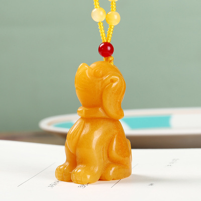黄龙玉立体生肖狗吊坠旺财转运
