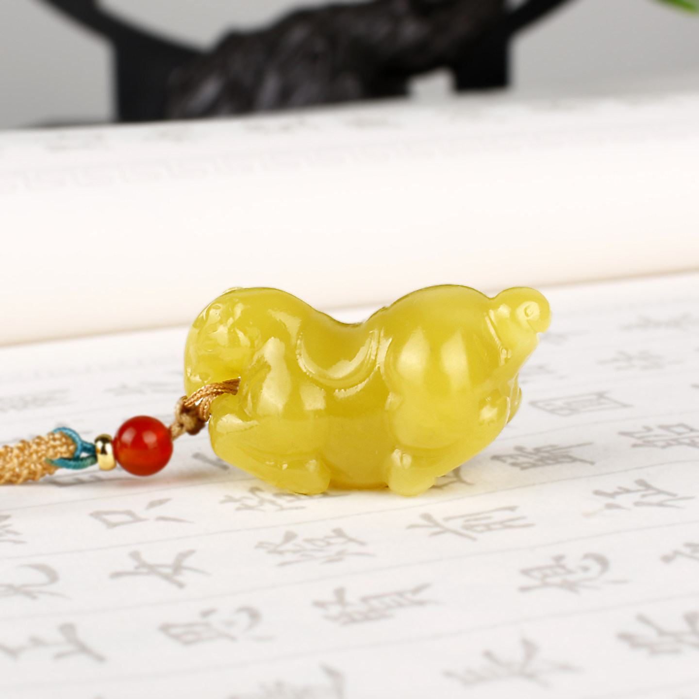 天然岫玉生肖马本命年吊坠项链