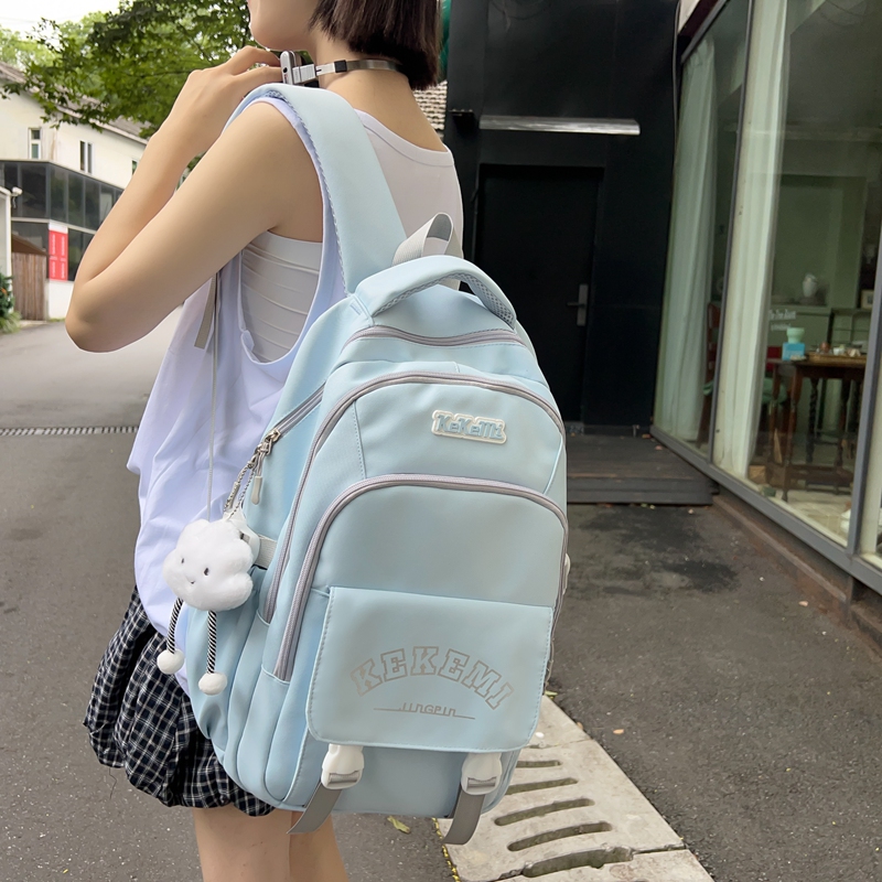 书包女生初中生大容量韩版百搭双肩包日系学院风减负护脊休闲背包