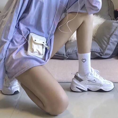 秋冬款爱心袜子女韩版中筒ins潮