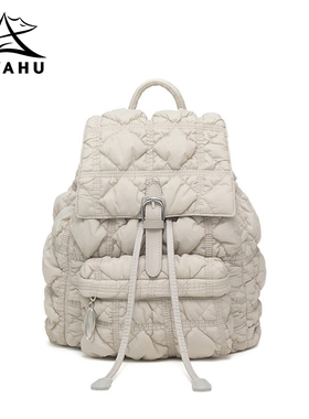 2025新款小众轻便双肩包女时尚百搭小背包书包大容量通勤云朵包包