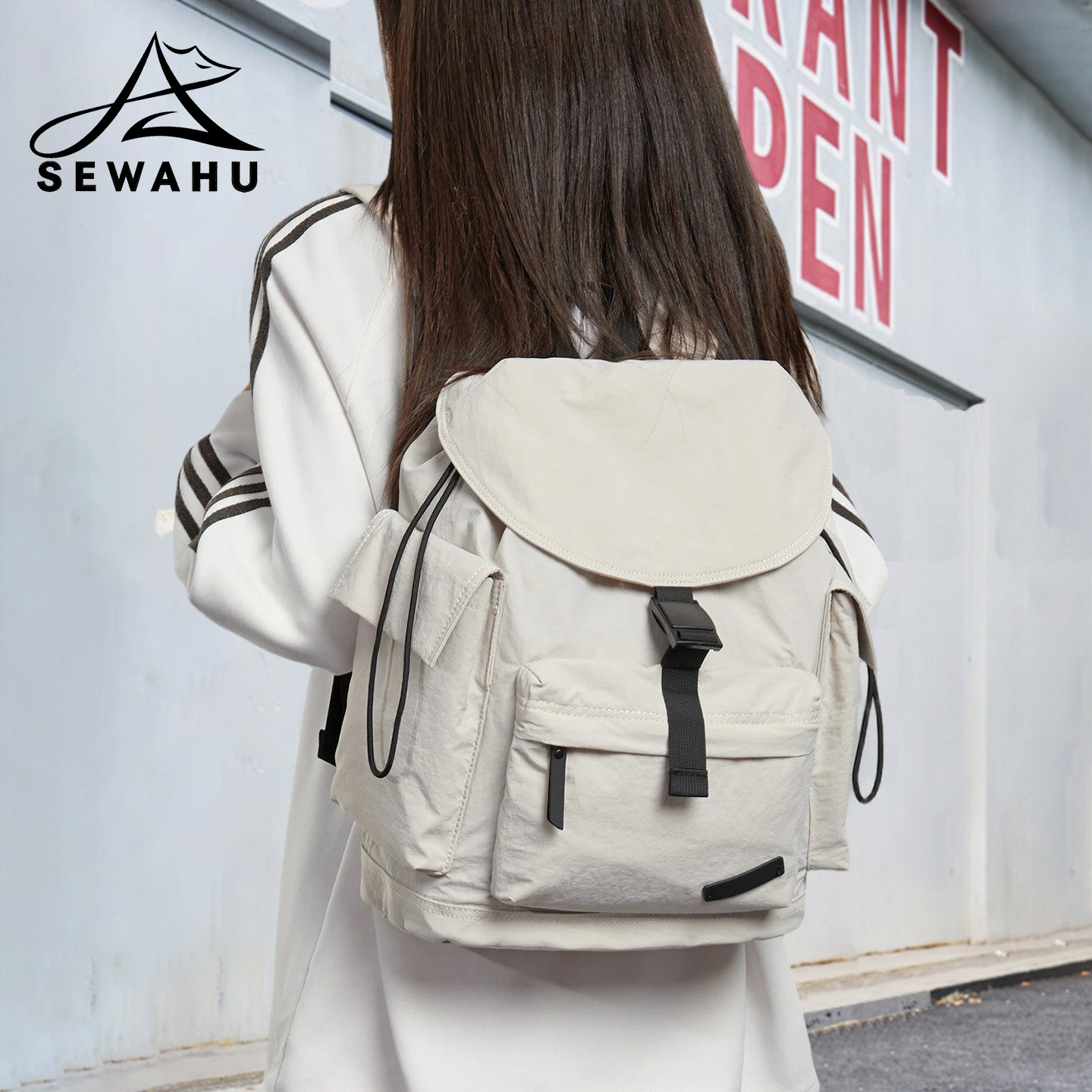 轻便双肩包女2025新款通勤旅行电脑包背包男大学生书包女生高中生