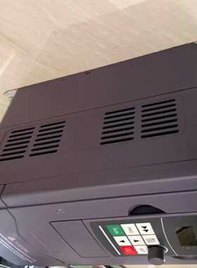 易驱变频器CV3100-2S0022M，三相380V，输入0--议价商品