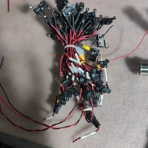 微动开关，SS-10GL2，10.1A250V，AC，--议价商品