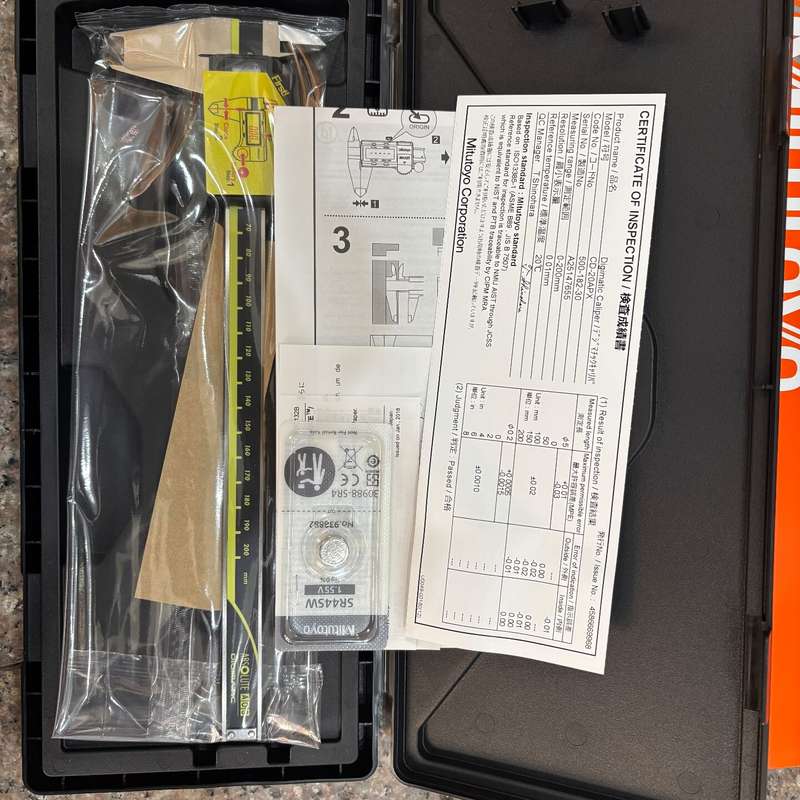 日本三丰数显卡尺500-182-30/0-200--议价商品
