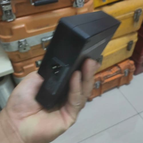 日本藤仓ADC-18光纤熔接机充电器，适用于藤仓62S/62--议价商品