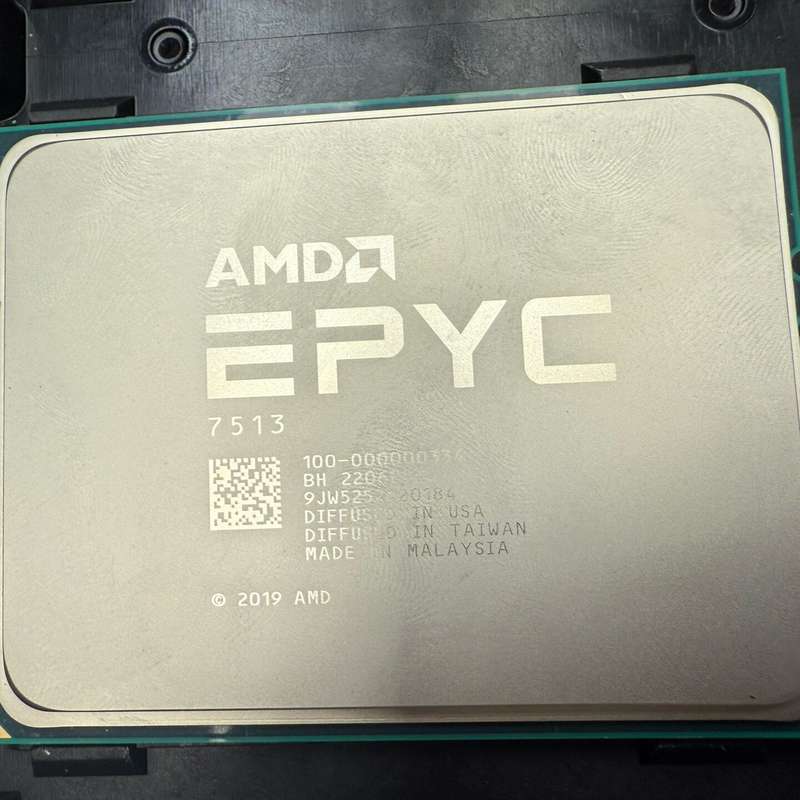 AMD EPYC 7513霄龙处理器 32核心64线程 2.--议价商品