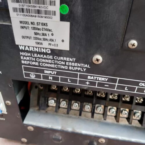 一台二手金武士ST10KS不间断电源/UPS.10KVA。成--议价商品