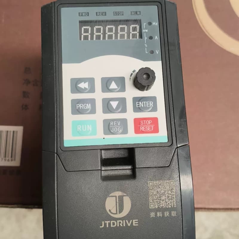 金田JT26N-220V1. 5KW变频器一台,成色自定义,--议价商品