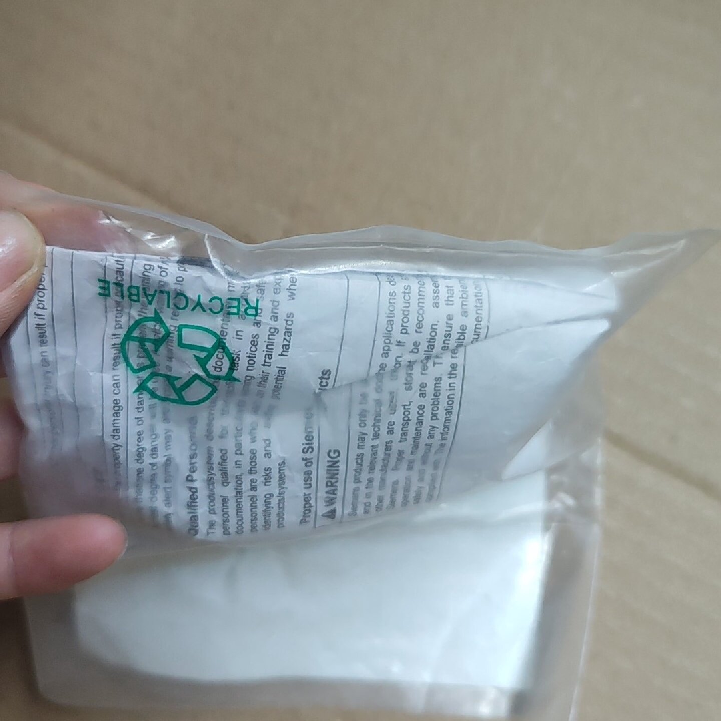 议价--西门子6GK5798-0CN00-0AA0天线连接器,全新原