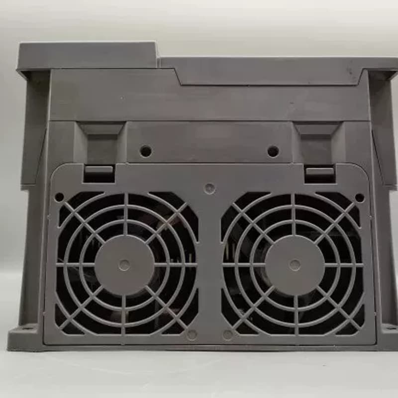 三菱F700变频器FR-F740-7.5K-CHT1 7.5--议价商品
