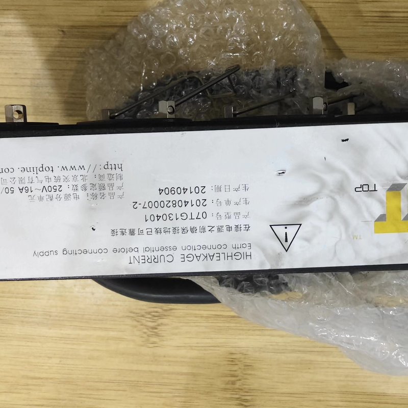 /突破 PDU电源分配器--议价商品