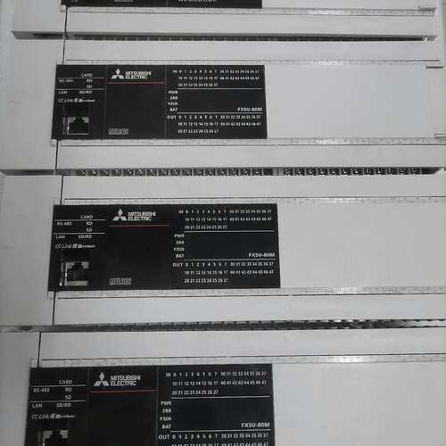 三菱FX5U-80MT/ES，二手拆机，成色新，功能包好，实--议价商品