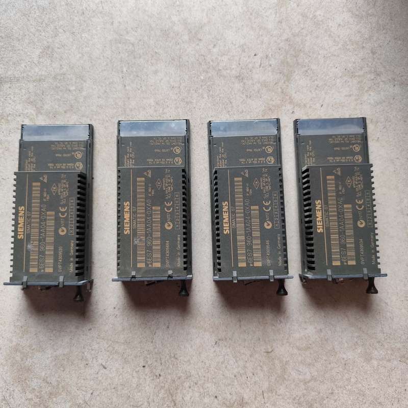 西门子S7模块 6ES7960-1AA04-0XA0实物拍1--议价商品