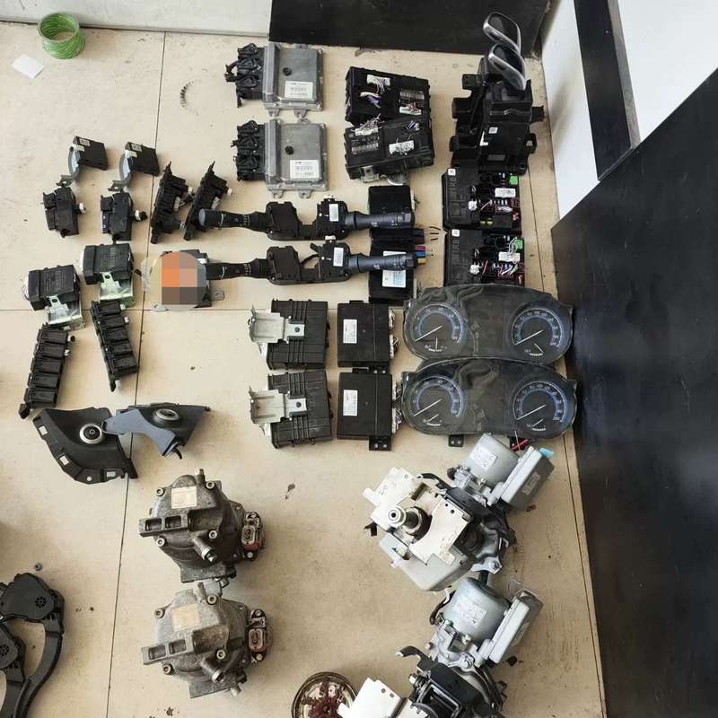 60EV原装拆车电器件,仪表盘、驾驶员仪表盘、速度表、--议价商品