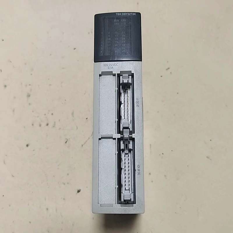 施耐德模块TSXDSY32T2K，拆机件，功能正常包好，实物--议价商品