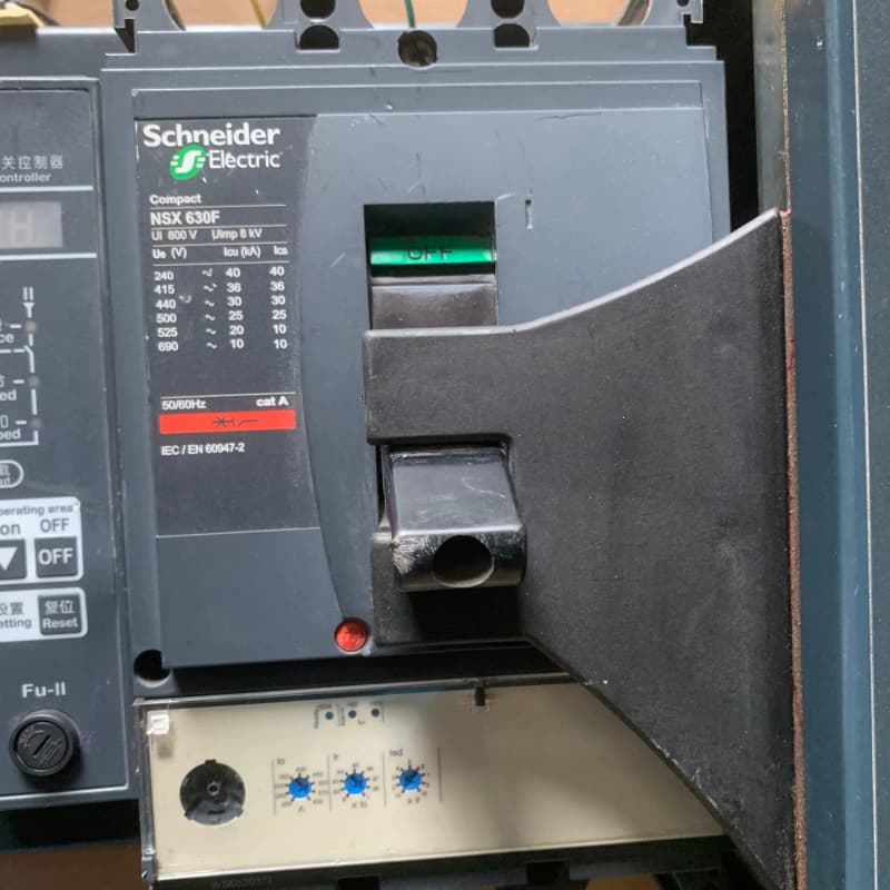 施耐德双电源转换开关WATSNB-630/630.3CBS--议价商品