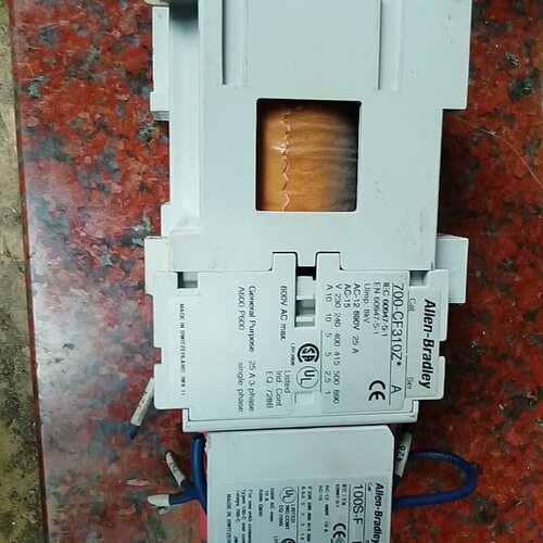 AB 罗克韦尔 700-CF310Z*A 100S-F--议价商品