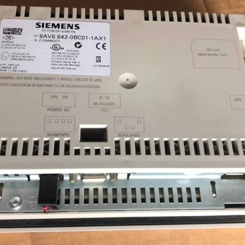 西门子触摸屏TP177B,型号6AV6 642-0BC01---议价商品