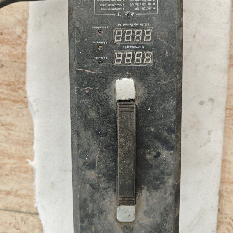 力充电机叉车充电器高频智能充电机,型号ADY6101,3K--议价商品