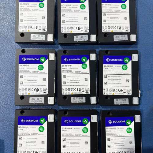 Solidigm D7-PS1010 3.84T--议价商品