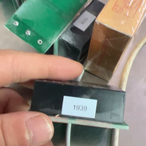 AMEL5-12SAZ数量9个,单价50元一个包邮,C138--议价商品