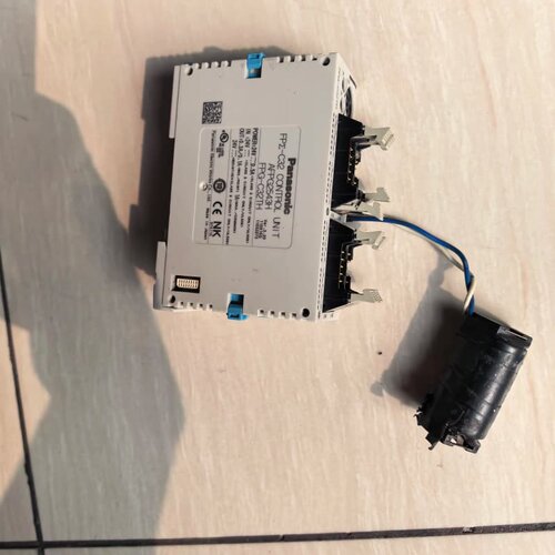 松下PLC控制单元 FPG-C32TH，AFPG2543H，--议价商品