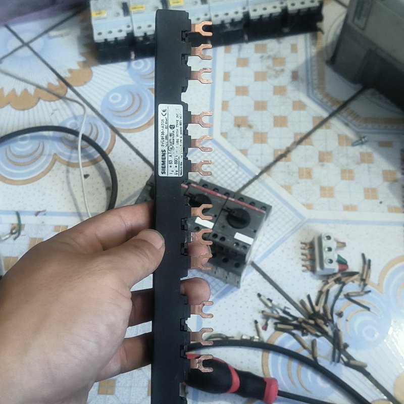 西门子汇流排,型号3VU9135-1AB05,63A 690--议价商品