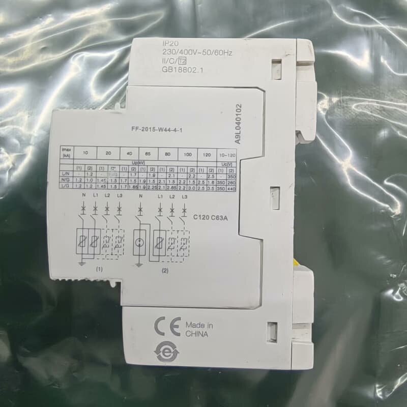 施耐德浪涌保护器IPRU40，4P四极，40KA防护等级，3--议价商品