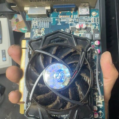 hd6670电脑显卡+1g 功能正常--议价商品
