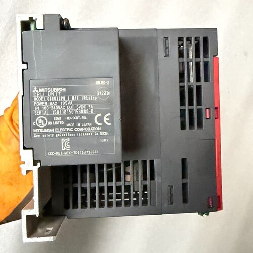 三菱PLC一套，型号Q00UJ CPU+QJ61BT11N模--议价商品