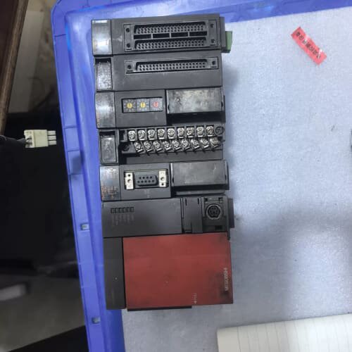 三菱小QPLC一组，型号：Q00UJCPU/QJ71C24N--议价商品