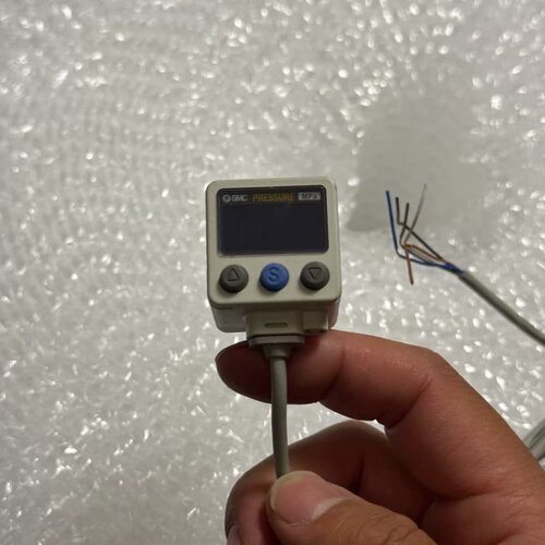 SMC，ISE80H-A2-V，压力开关--议价商品