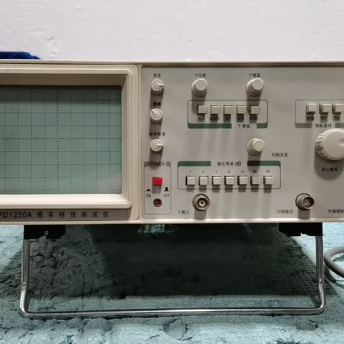 扫频仪,频率特性测试仪,PD1250A徐州电子仪器厂生产的P--议价商