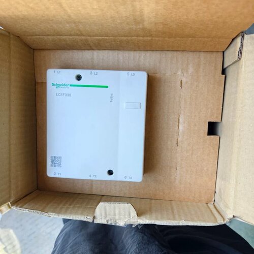 施耐德LC1F330P7，LC1F330M7，接触器，原装进--议价商品