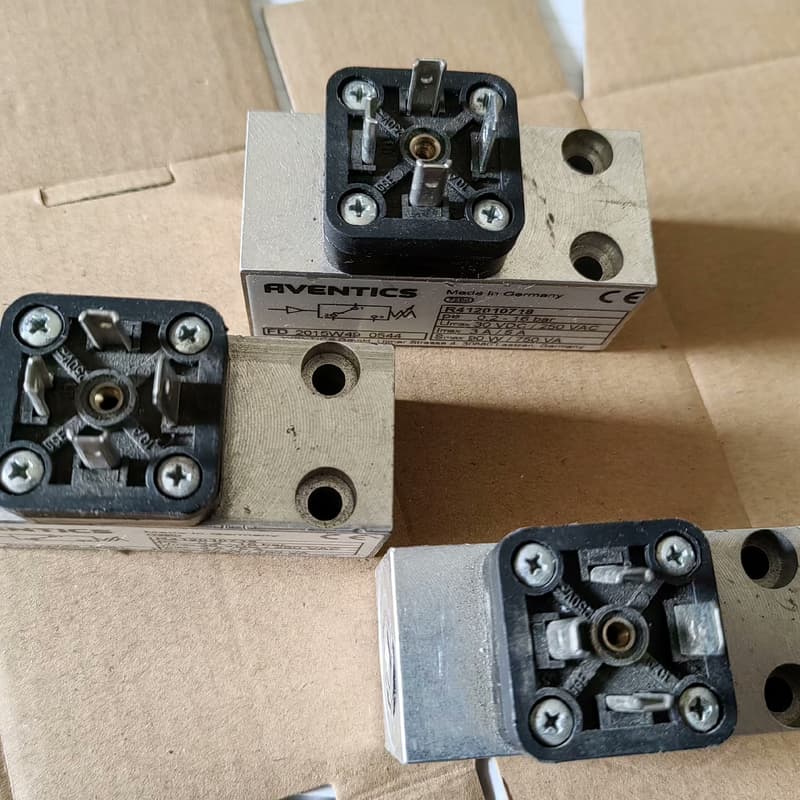 力士乐安沃驰AVENTICS压力传感器R412010718, --议价商品