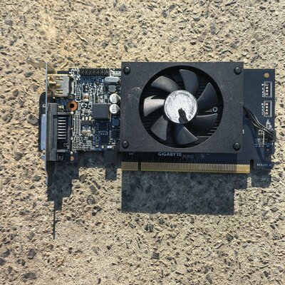 技嘉N710D3 2G显卡，拆机件，型号GV-N710D3--议价商品