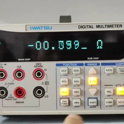 IWATSU 岩崎五位5位半台式万用表，型号:VOAC752--议价商品