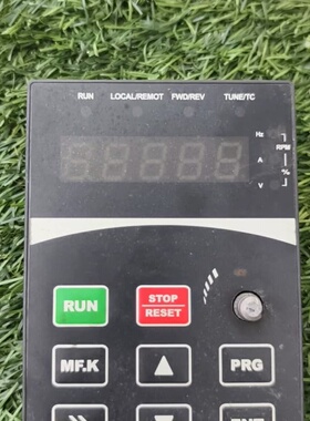 三晶变频器VM1000B大面板，原装拆机，功能正常，品相如图--议价