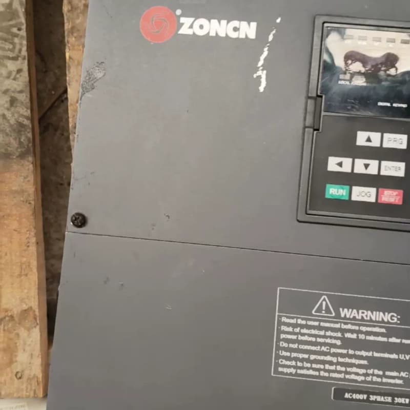 众辰Z2400T-30KW变频器一台，成色自定义，功能包好，--议价商品
