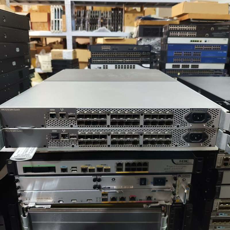 HPE 8/8 SAN Switch AM866C,8口光纤--议价商品