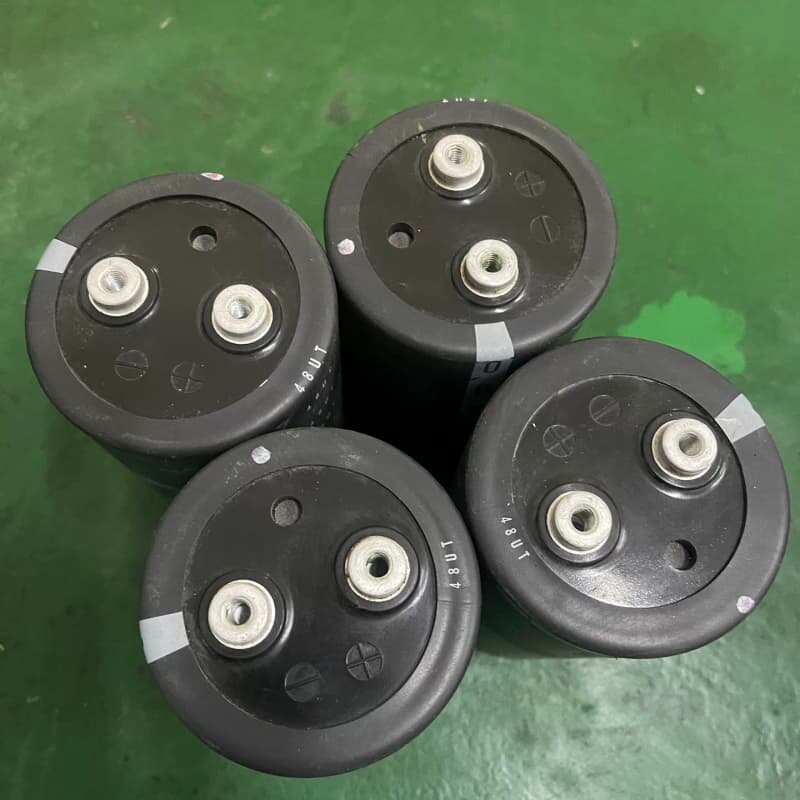 变频器拆机下来进口NIPPON电容--议价商品