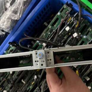 打包出 准新刚刚拆机 DELL/戴尔 R740XD后置扩展背--议价商品