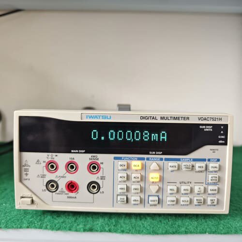 日本IWATSU岩崎VOAC7521H五位半台式数字万用表，--议价商品