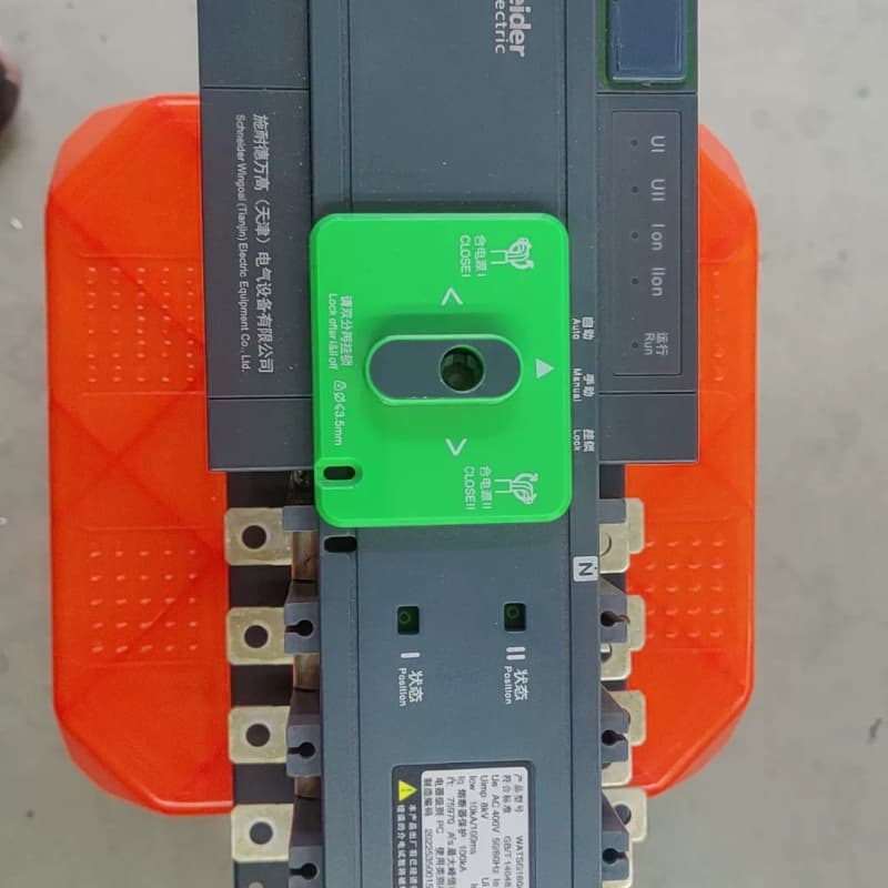 施耐德双电源转换开关WATSG160/4A,原装正品,二手拆--议价商品