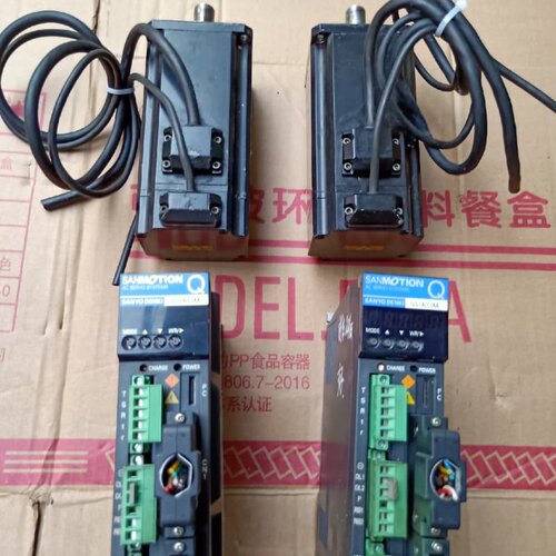 伺服750w Q1AA07075DXS1S+QS1A03--议价商品