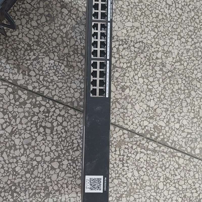 锐捷RG-ES224GC二层交换机,V2.10版本,24口千--议价商品