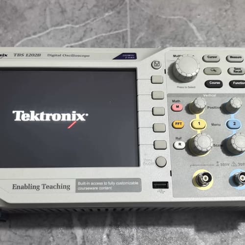泰克TBS1202B示波器，200MHz带宽，2G采样率，7--议价商品
