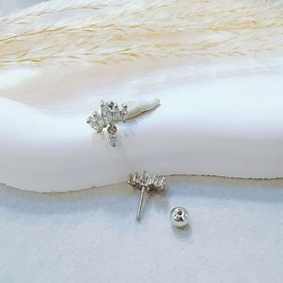 皇冠镶锆耳钉螺丝拧杆耳骨钉高级感耳饰防过敏睡觉不用摘